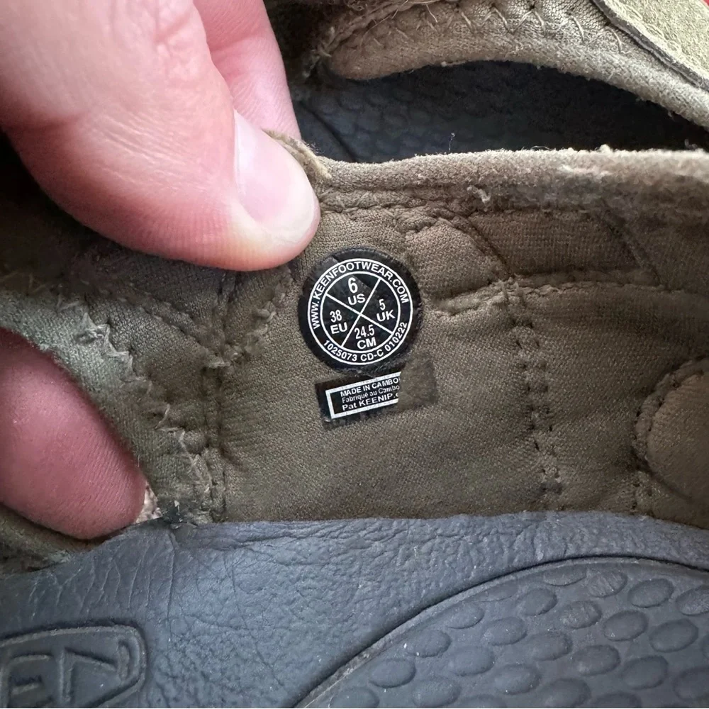 Keen Newport h2 1025060 Olive Orange Water Sandals Hiking U6 EU 38‎